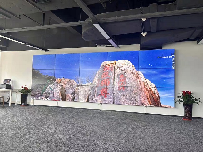 凯发k8国际(中国)官方网站·一触即发55寸3.5mm液晶拼接屏