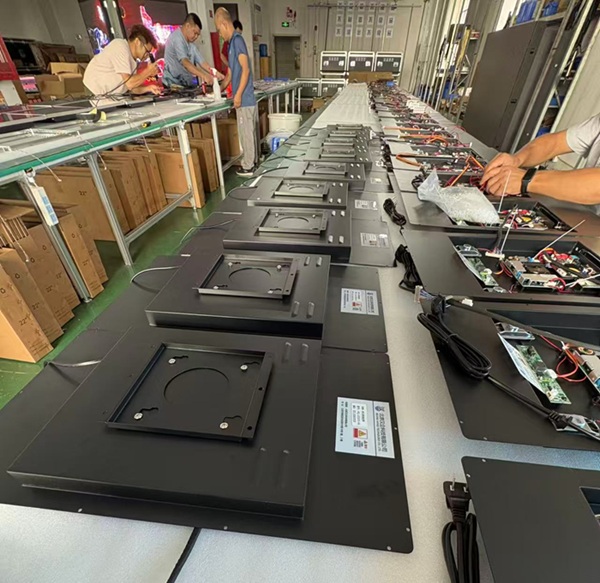 凯发k8国际(中国)官方网站·一触即发21.5寸广告机