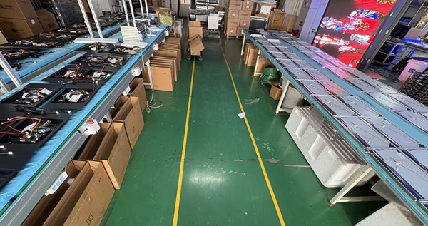 凯发k8国际(中国)官方网站·一触即发21.5寸广告机